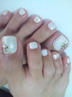 Aya Hirano feet photo thumbnail