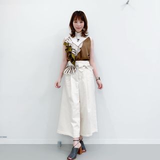 Aya Hirano feet photo thumbnail