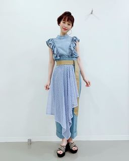 Aya Hirano feet photo thumbnail