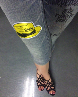 Aya Hirano feet photo thumbnail