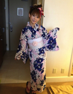 Aya Hirano feet photo thumbnail