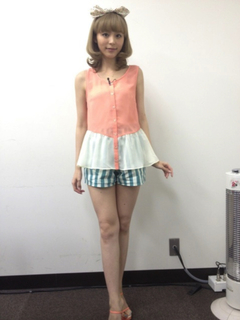 Aya Hirano feet photo thumbnail