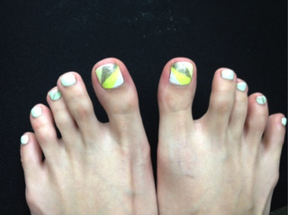 Aya Hirano feet photo thumbnail