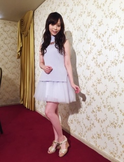 Aya Hirano feet photo thumbnail