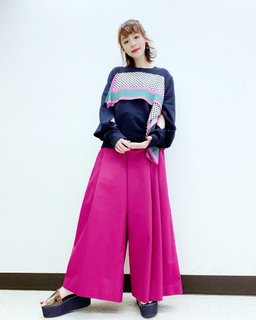 Aya Hirano feet photo thumbnail