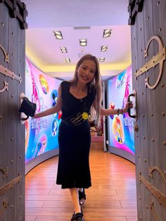 Aya Hirano feet photo thumbnail