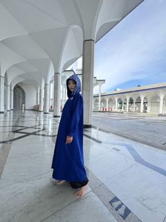 Aya Hirano feet photo thumbnail