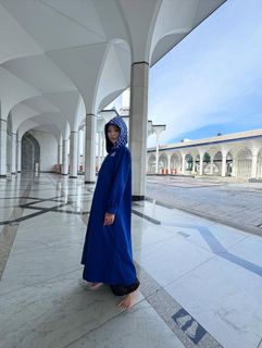Aya Hirano feet photo thumbnail