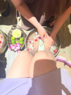 Aya Hirano feet photo 10