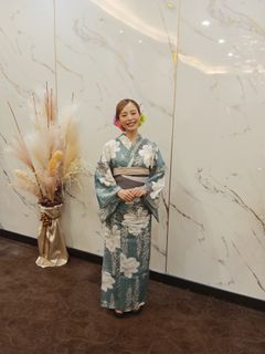 Aya Hirano feet photo 9