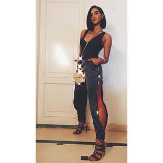 Aya Samaha feet photo thumbnail