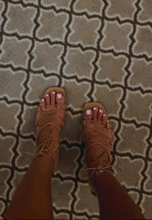 Aya Samaha feet photo thumbnail
