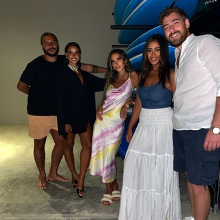 Aya Samaha feet photo thumbnail