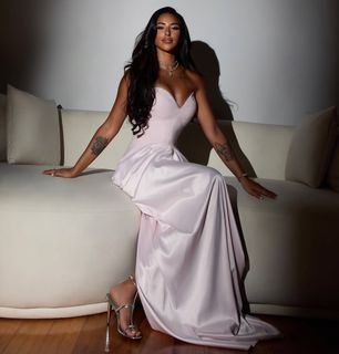 Aya Samaha feet photo 17