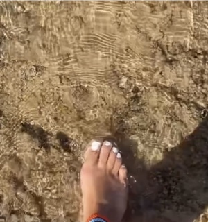 Aya Selim feet photo thumbnail