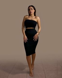 Aya Selim feet photo thumbnail