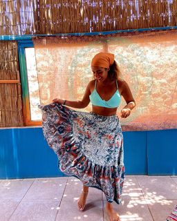 Aya Selim feet photo thumbnail