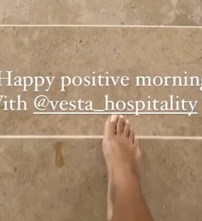 Aya Selim feet photo thumbnail