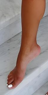 Aya Selim feet photo thumbnail