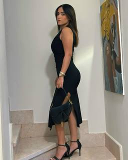 Aya Selim feet photo thumbnail