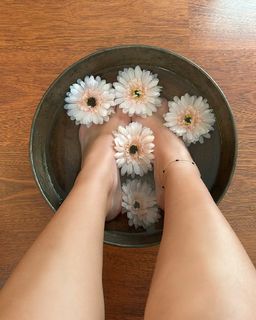 Aya Selim feet photo thumbnail