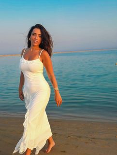 Aya Selim feet photo thumbnail