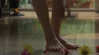 Aya Sugimoto feet photo 4