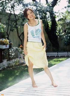 Aya Ueto feet photo 3