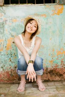 Aya Ueto feet photo 12