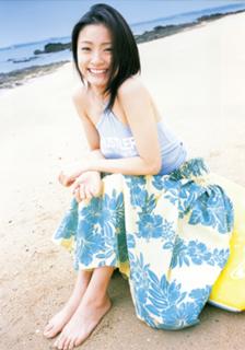 Aya Ueto feet photo 12