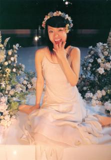 Aya Ueto feet photo 4