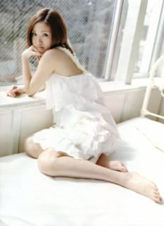 Aya Ueto feet photo 11