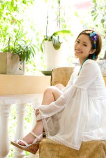 Aya Ueto feet photo 8