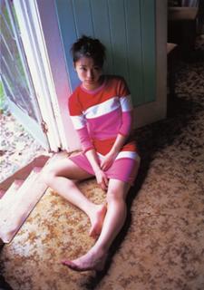 Aya Ueto feet photo 8