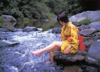 Aya Ueto feet photo 2