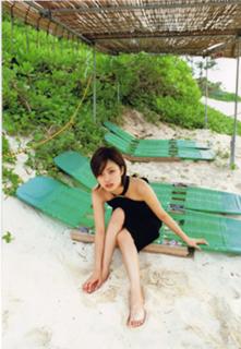 Aya Ueto feet photo 11