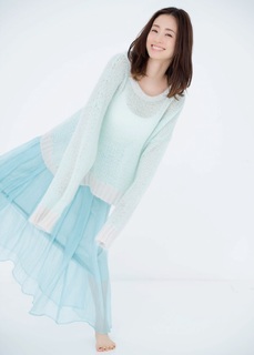Aya Ueto feet photo 6