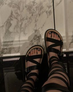 Ayaka Miyoshi feet photo 11