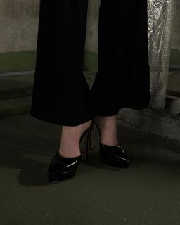 Ayaka Miyoshi feet photo 4