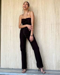 Aybüke Pusat feet photo thumbnail