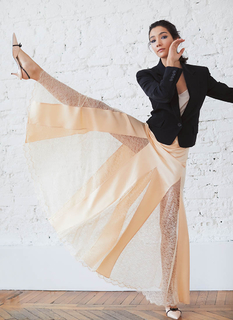 Aybüke Pusat feet photo thumbnail