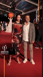 Aybüke Pusat feet photo thumbnail