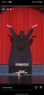 Aybüke Pusat feet photo thumbnail