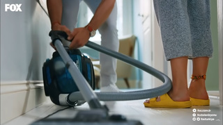 Aybüke Pusat feet photo thumbnail