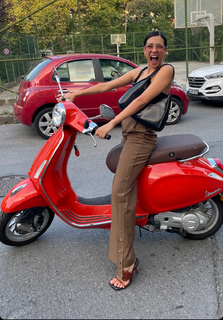 Aybüke Pusat feet photo thumbnail