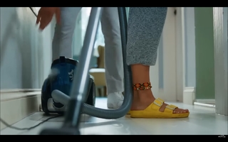 Aybüke Pusat feet photo thumbnail