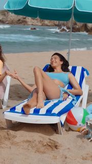 Aybüke Pusat feet photo 1