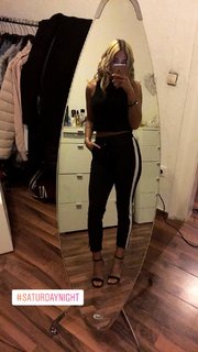 Aycan Yanaç feet photo 1