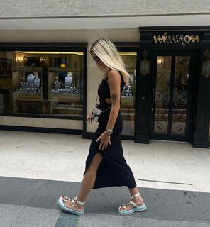 Aycan Yanaç feet photo 19