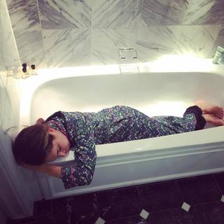 Ayda Field feet photo 15